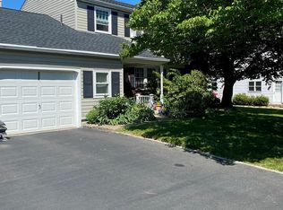 533 McGlynn Rd, Warminster, PA 18974