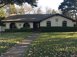 1452 Vicki Dr, Cedar Hill, TX 75104