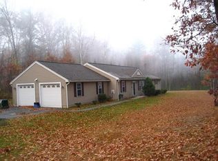 91 Meadow Rd, Townsend, MA 01469