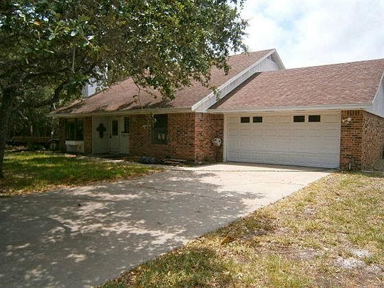 1st image of 1805 Encina Dr