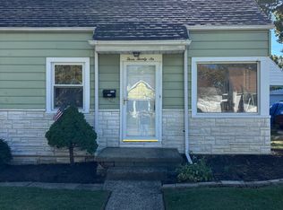 326 Tyler Ave, Cuyahoga Falls, OH 44221