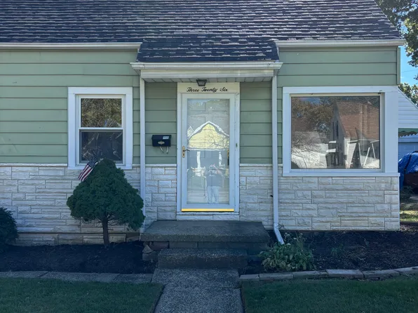 326 Tyler Ave, Cuyahoga Falls, OH 44221