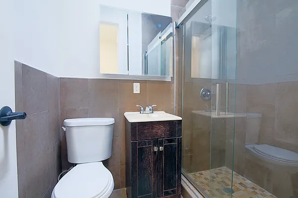 Rented by Platinum Properties | media 21