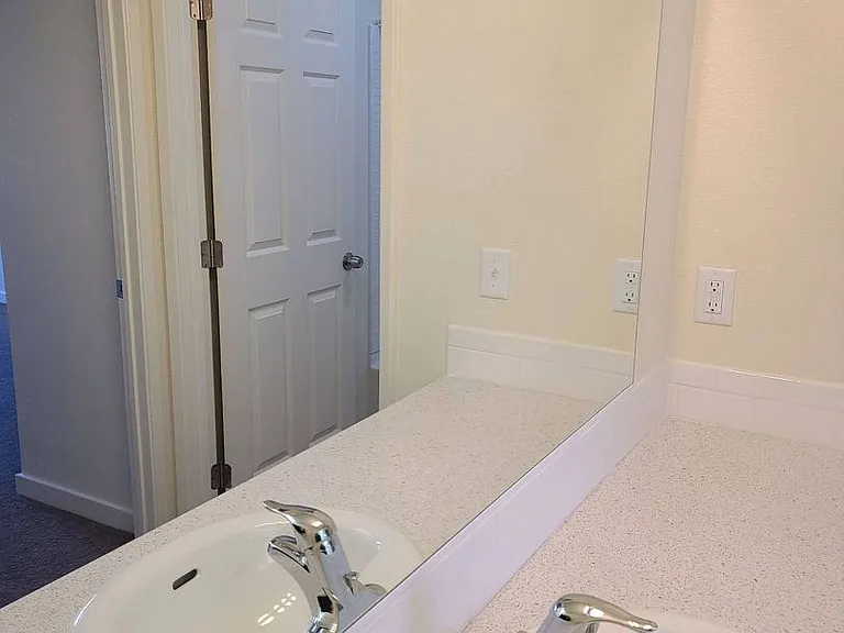 614 Grand Ave — Photo 12