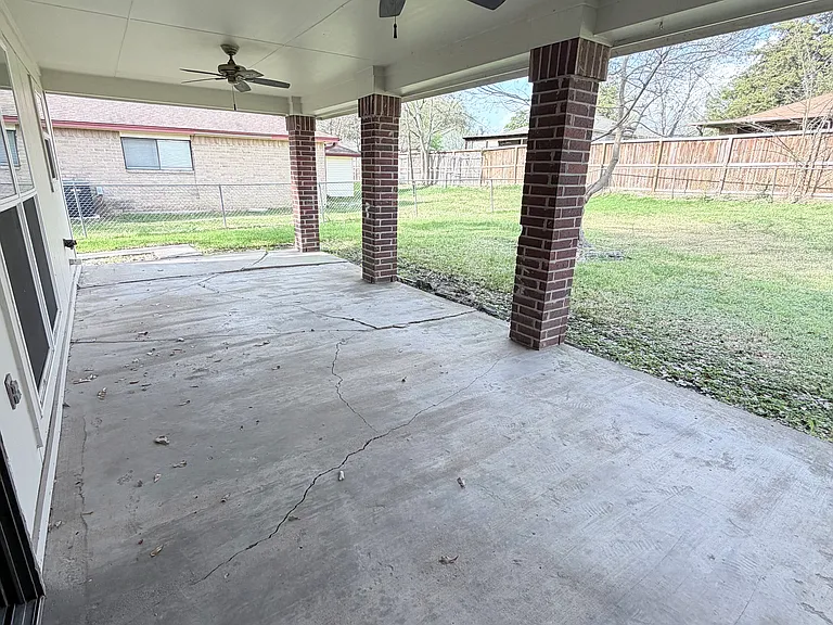 13248 Bluff View Dr — Photo 16