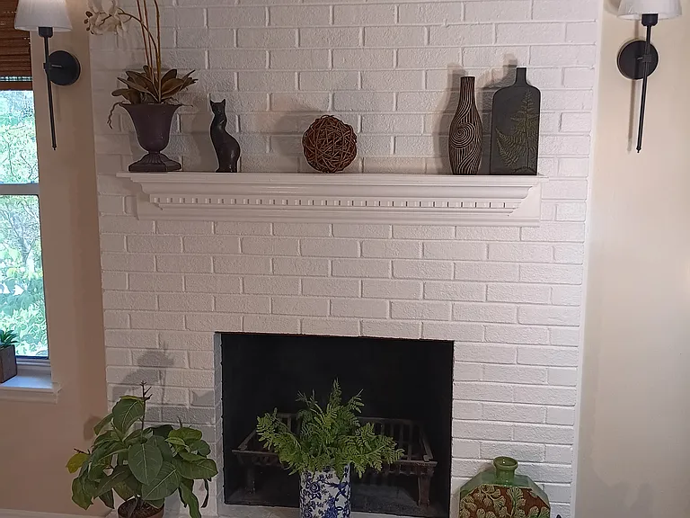 721 Stadium Dr #721 — Photo 2