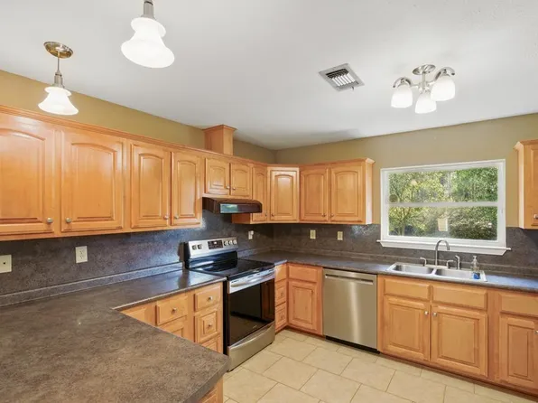 127 Ridgeview Dr, Carriere, MS 39426