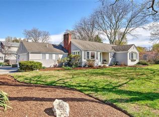 25 Belton Dr, Barrington, RI 02806