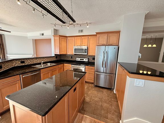 2nd image of 1672 Egret Way