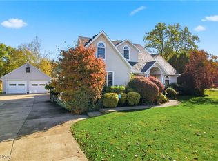 1925 N Lipkey Rd, North Jackson, OH 44451