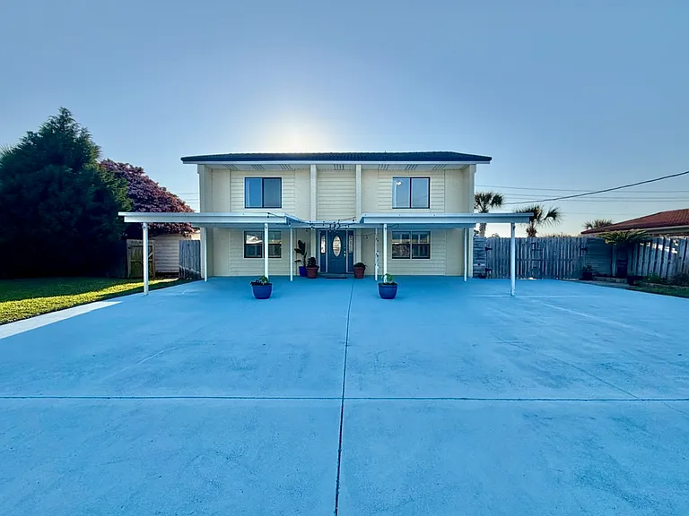 723 Sailfish Dr — Photo 5