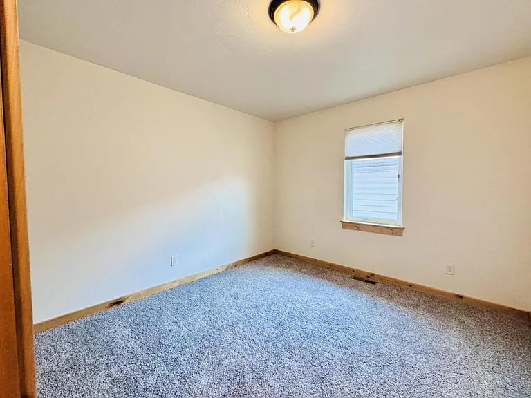 1043 Road Runner St — Photo 24