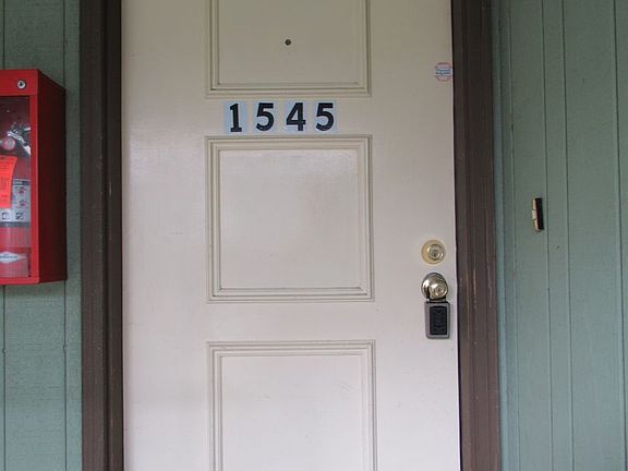 2nd image of 1545 Commercial St SE #0