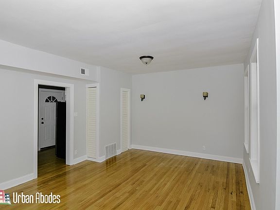 4th image of 4040 N Ashland Ave APT 1E