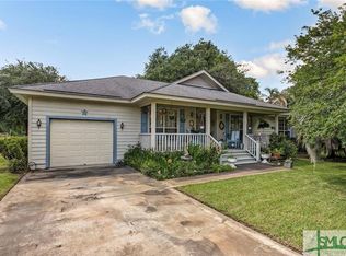 3205 Woodlawn Dr, Savannah, GA 31404