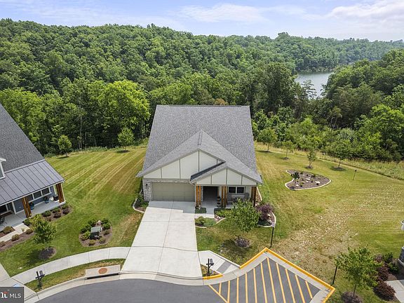 2nd image of 120 Witherod Ct