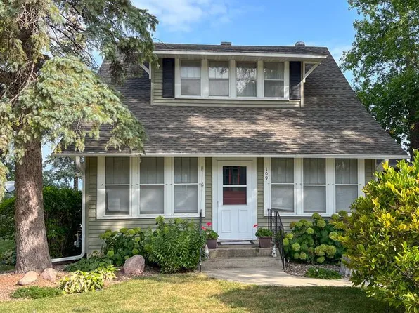 109 E Lake St, Osakis, MN 56360