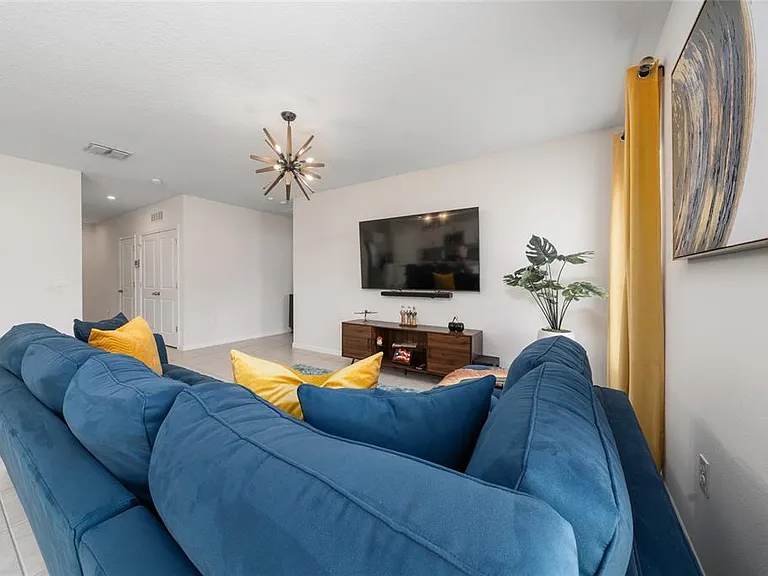 145 Silver Maple Bnd — Photo 14
