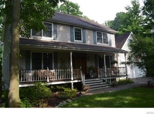 164 N Fostertown Dr, Newburgh, NY 12550