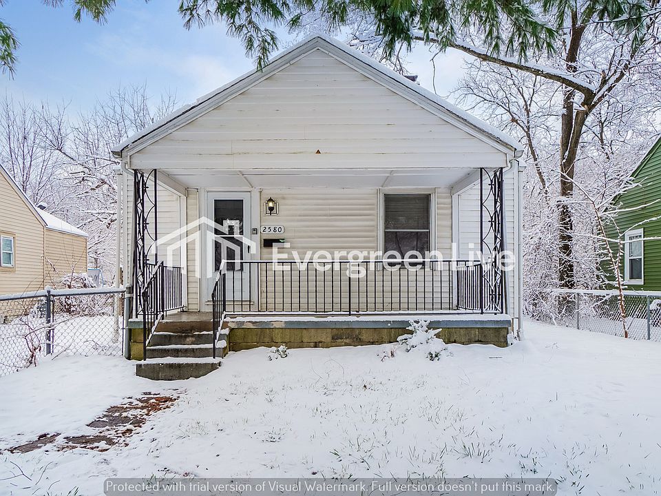 1st image of 2580 Grasmere Ave