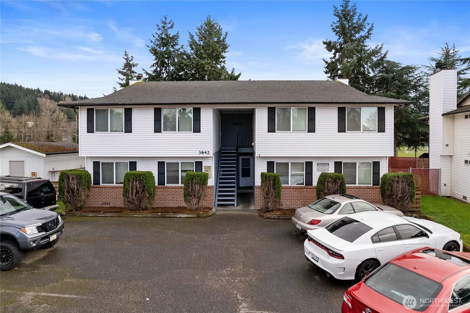 3842 D Place SE photo 1