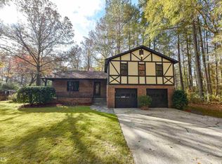 736 Somerset Dr, Lawrenceville, GA 30046