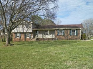 6217 Cayce Ln, Columbia, TN 38401