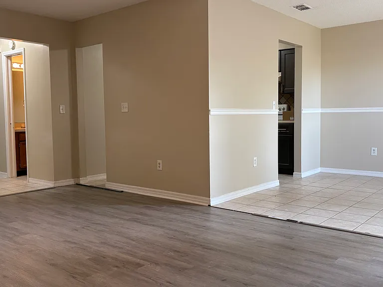 11467 Fort Caroline Lakes Dr N — Photo 12