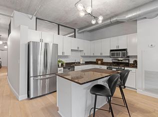 720 N 4th St UNIT 213, Minneapolis, MN 55401
