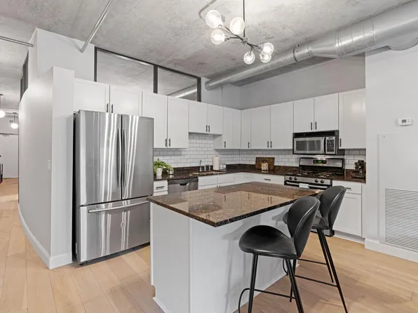 720 N 4th St Unit 213, Minneapolis, MN 55401