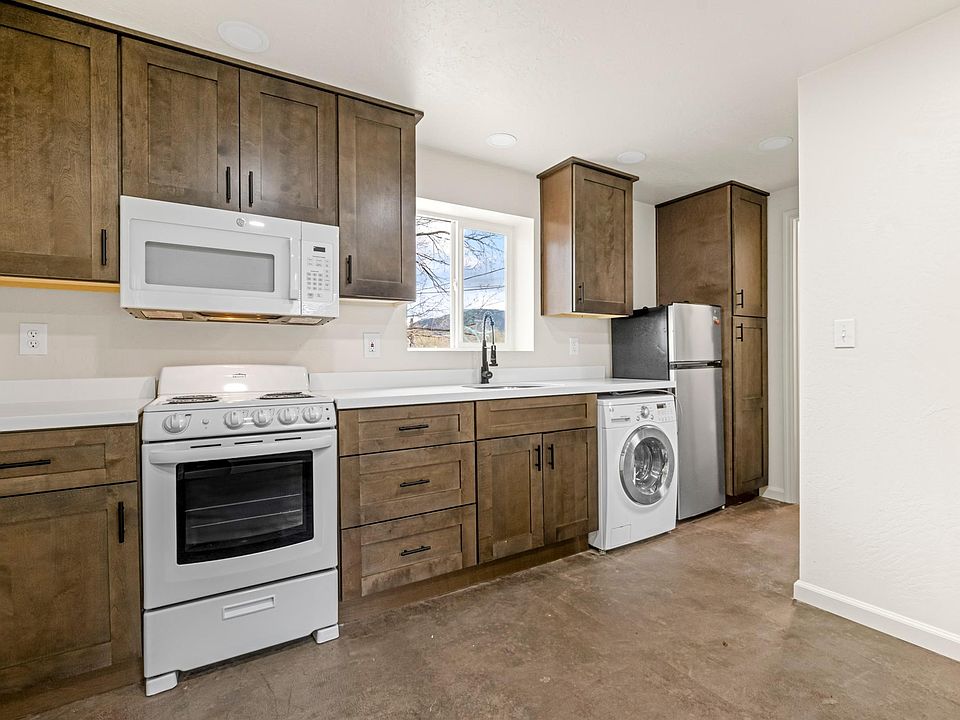Kitchen with Washer Dryer Combo unit