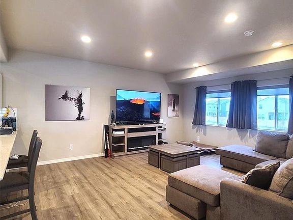 5th image of 8088 Nico Way