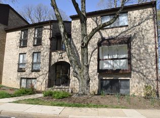 2012 Colts Neck Rd APT 21A, Reston, VA 20191