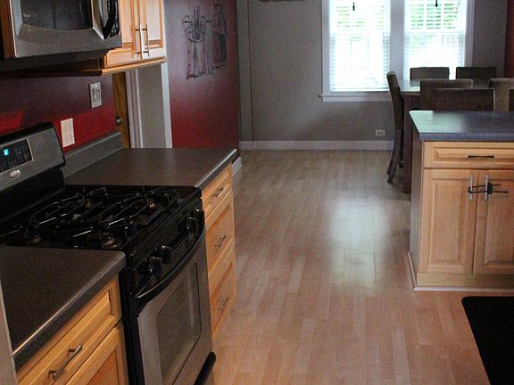 5th image of 7816 W Catalpa Ave