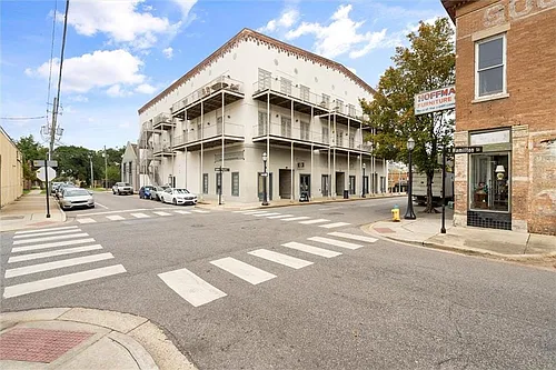 412 Dauphin St #THB Photo 1 412 Dauphin St #THB Photo 1