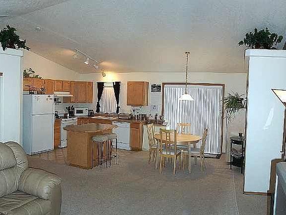 3rd image of 5412 Westminster Ln