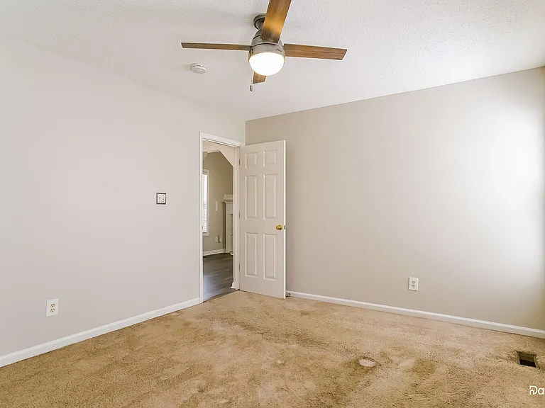 4812 Windblown Ct — Photo 12