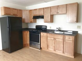 204 Washington St #1, Somerville, MA 02143