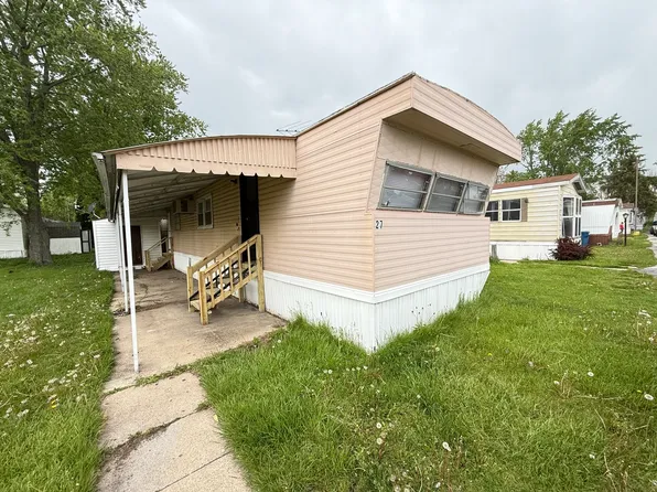 1712 S Dixie Hwy #27, Crete, IL 60417