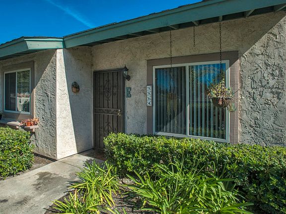3rd image of 9864 Apple Tree Dr Unit E
