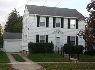 831 Hurd Ave, Findlay, OH 45840