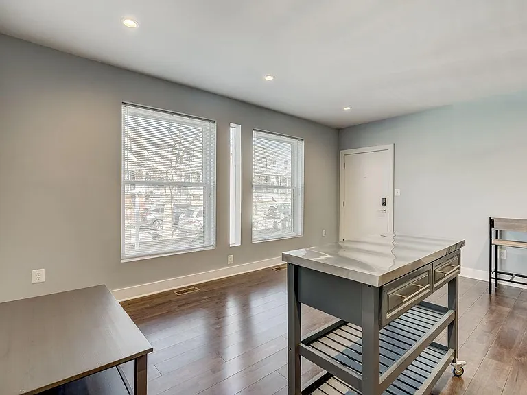 2-1605 F St NE #2 — Photo 13