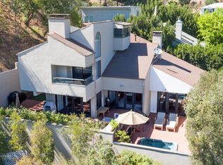 1355 Bobolink Pl, Los Angeles, CA 90069