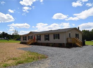 1321 Pilot Westfield Rd, Pilot Mountain, NC 27041