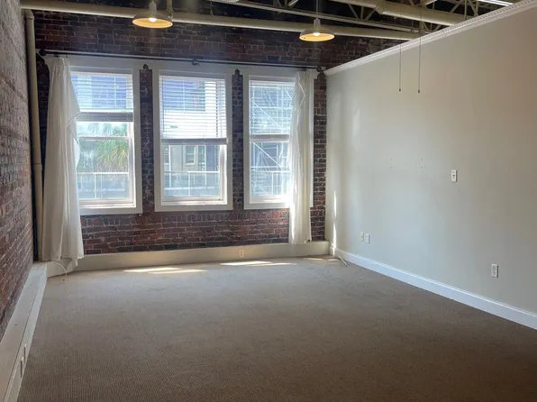 202 E Broughton St Suite 203, Savannah, GA 31401