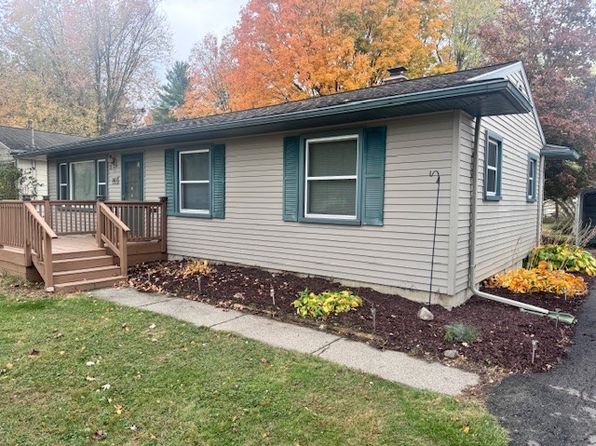2165 Meadowlawn Dr