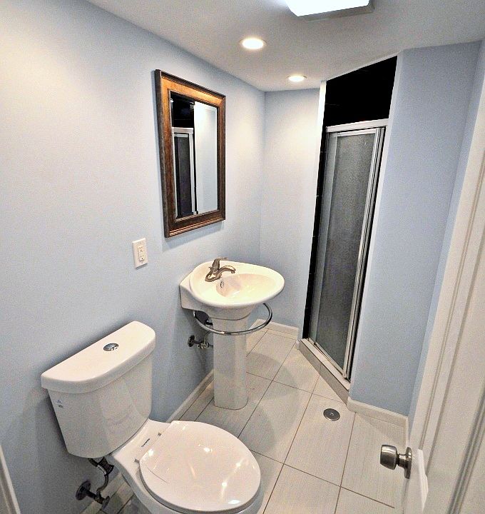 Lower Level Bath w/ Shower