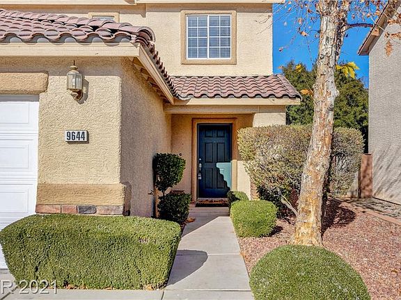 3rd image of 9644 Christine View Ct