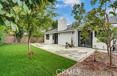7820 Chimineas Ave — Photo 14