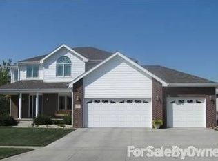 1200 Hawkfly Rd, Lincoln, NE 68521